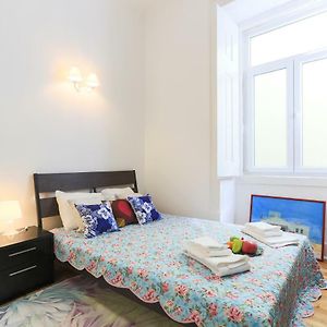 Lisbon Secret&Charming Baixa 4 bedroom apartment